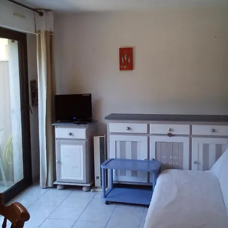 De 27 M² + 70 M² De Jardin à 100 M Des Plages * Cavalaire-sur-Mer